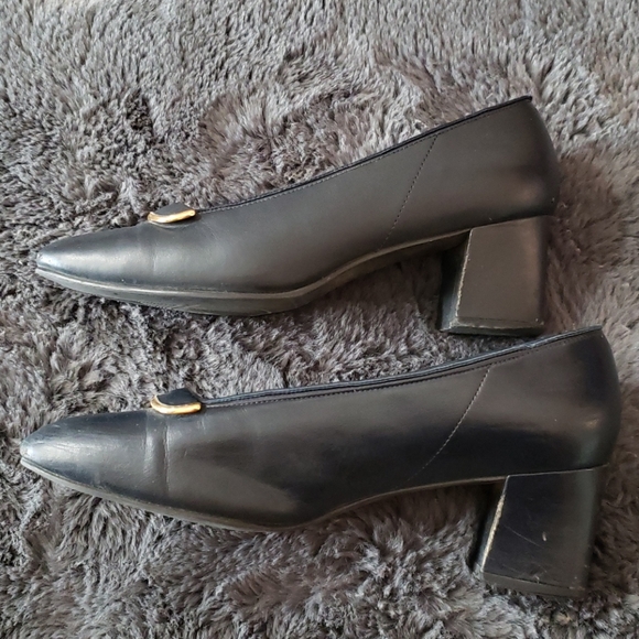 Navy Blue 6 1/2 Pumps I ❤ Comfort shoes - Picture 3 of 7